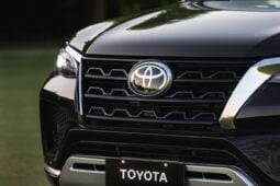 Toyota Fortuner: Intermedia lleno