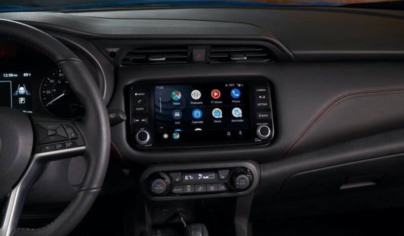 Nissan Kicks Play: Advance lleno