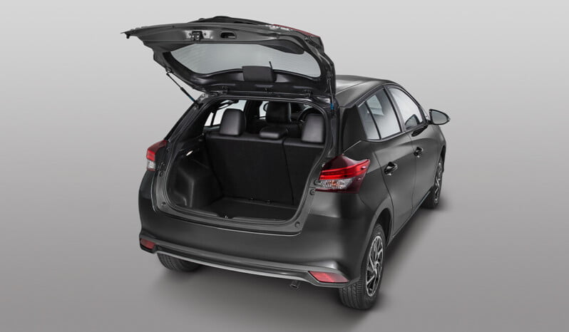 Toyota Yaris Hatchback Manual lleno