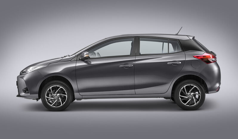 Toyota Yaris Hatchback Manual lleno