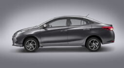 Toyota Yaris Hatchback Manual lleno