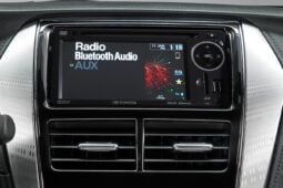 Toyota Yaris Hatchback Manual lleno