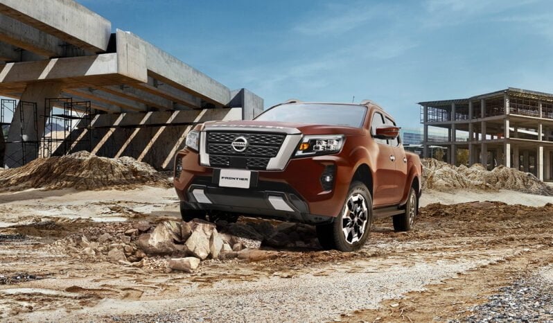 Nissan Frontier: Base AT lleno