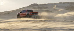 Ford F-150 Raptor lleno