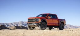 Ford F-150 Raptor lleno