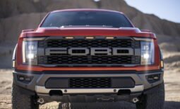 Ford F-150 Raptor lleno