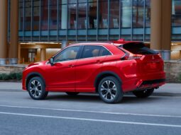 Mitsubishi Eclipse Cross: Premium lleno