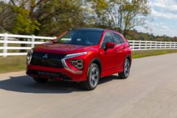 Mitsubishi Eclipse Cross: Premium lleno
