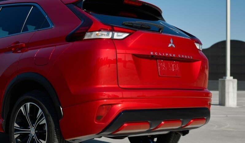 Mitsubishi Eclipse Cross: Premium lleno