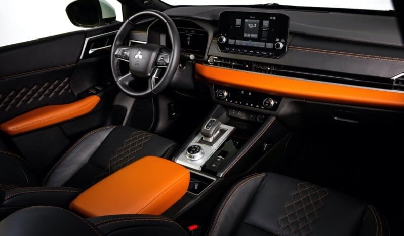 Mitsubishi Outlander: H-Line lleno