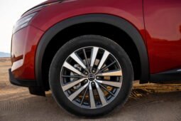 Nissan Pathfinder: Advance lleno