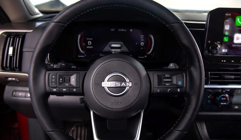 Nissan Pathfinder: Advance lleno