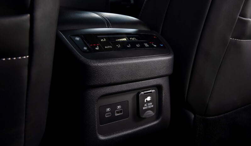 Nissan Pathfinder: Advance lleno
