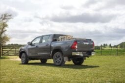 Toyota Hilux: Base AT lleno