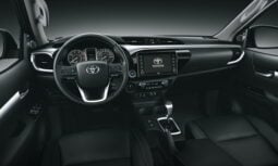 Toyota Hilux: Base AT lleno