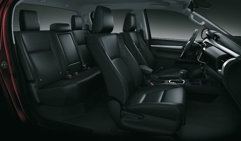 Toyota Hilux: Base AT lleno