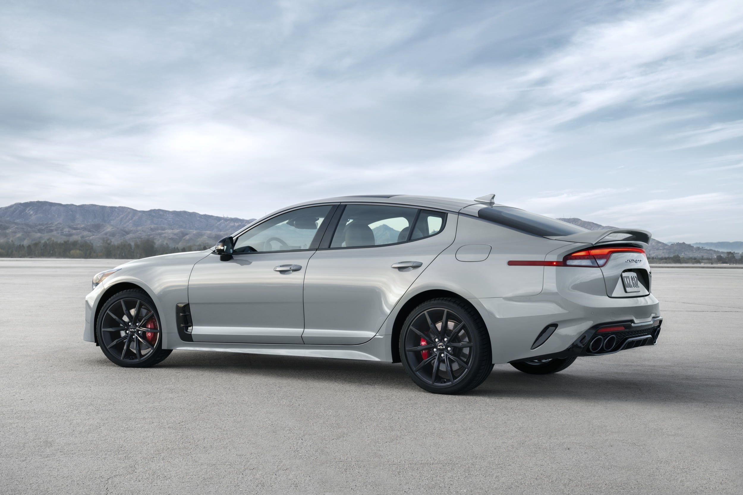 El nuevo Kia Stinger llega a Norteamérica con más potencia y el nuevo