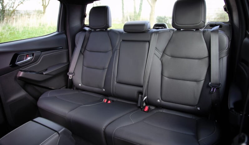 Isuzu D-Max 1.9 Base lleno