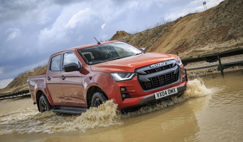 Isuzu D-Max 1.9 Base lleno