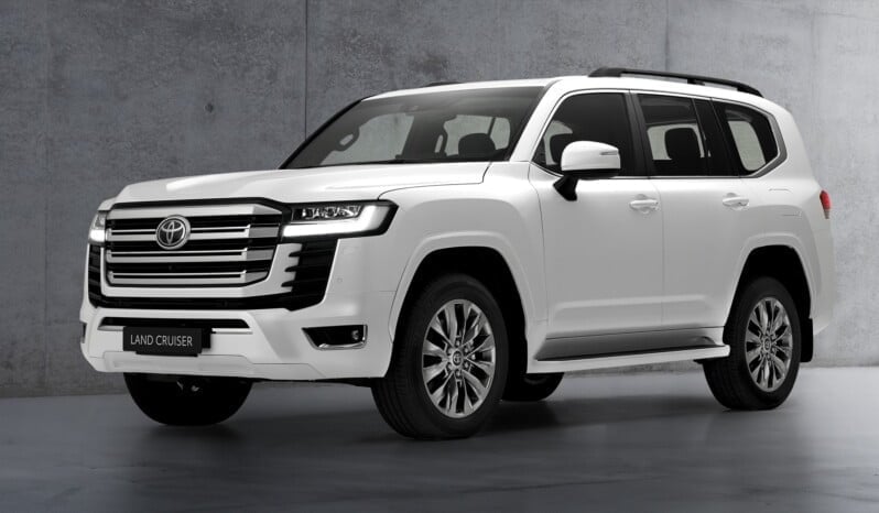 Toyota Land Cruiser 300 ZX lleno