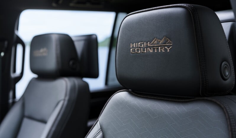 Chevrolet Tahoe High Country lleno