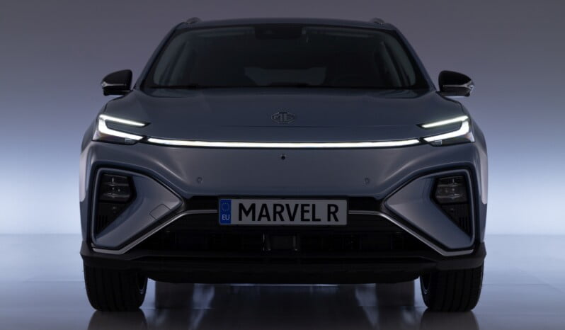 MG Marvel R: DLX lleno