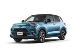 Toyota Raize: Manual lleno