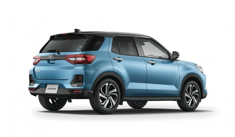 Toyota Raize: Manual lleno