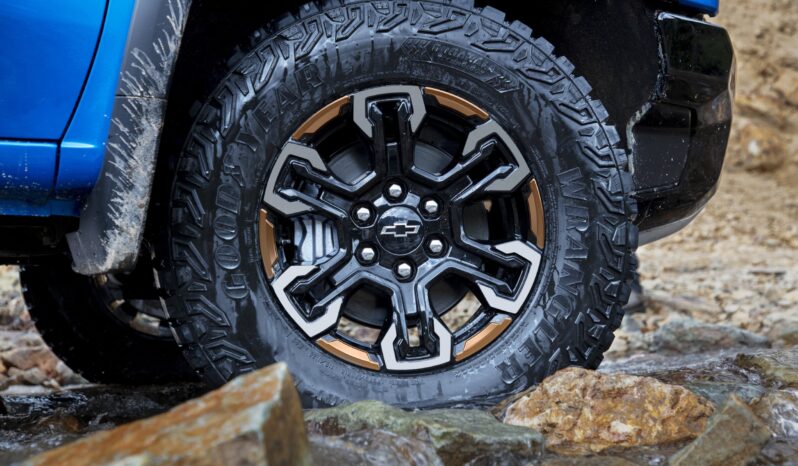 Chevrolet Silverado ZR2 lleno