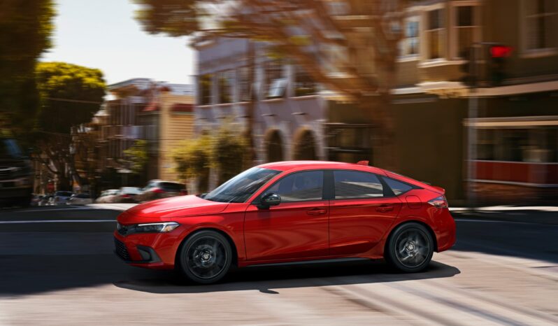 Honda Civic: Hatchback EX-T lleno