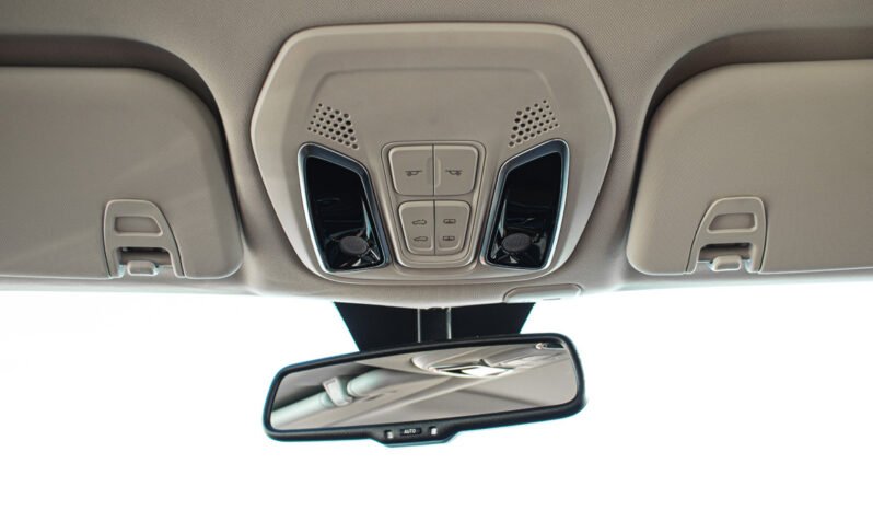 Maxus D60 Elite lleno