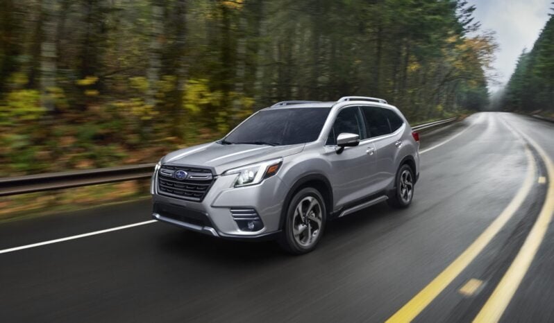 Subaru Forester: Action lleno