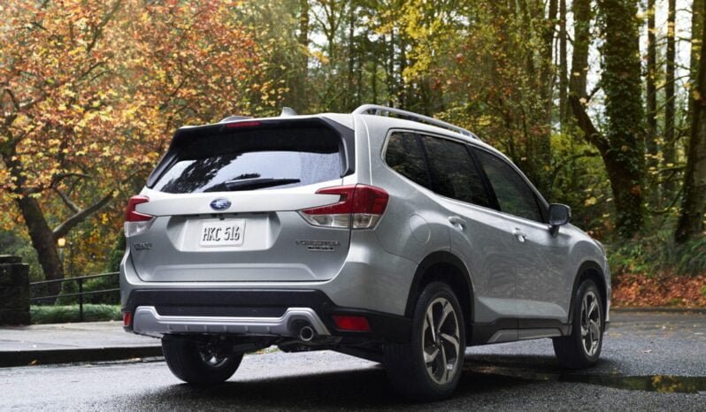 Subaru Forester: Action lleno