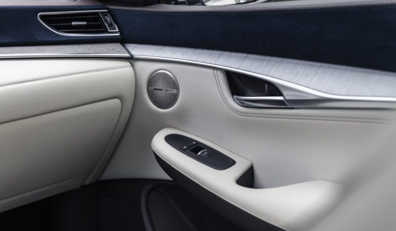 Infiniti QX50 Sensory lleno
