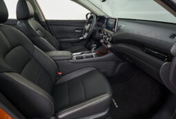 Nissan Sentra: Advance lleno