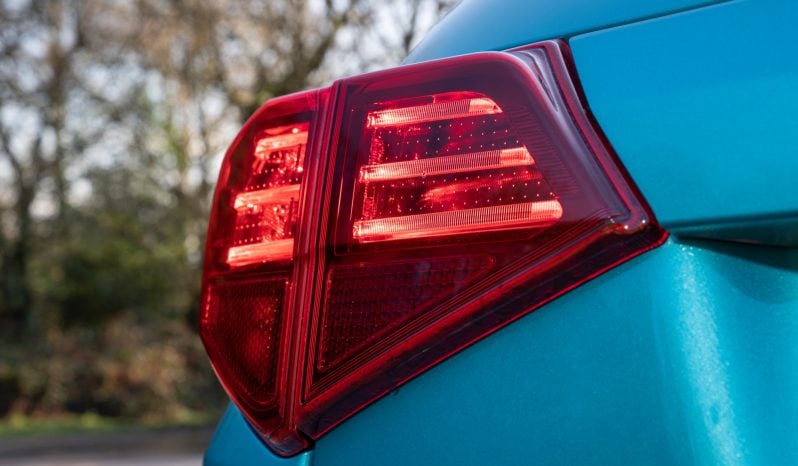 Suzuki Vitara GLX lleno