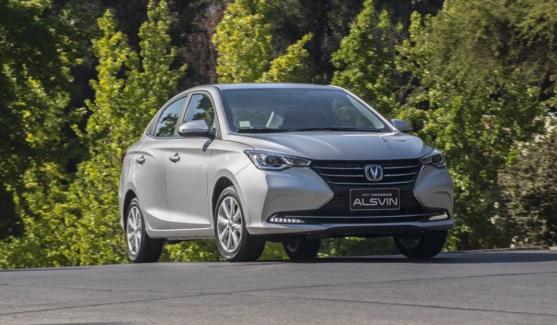 Changan Alsvin lleno