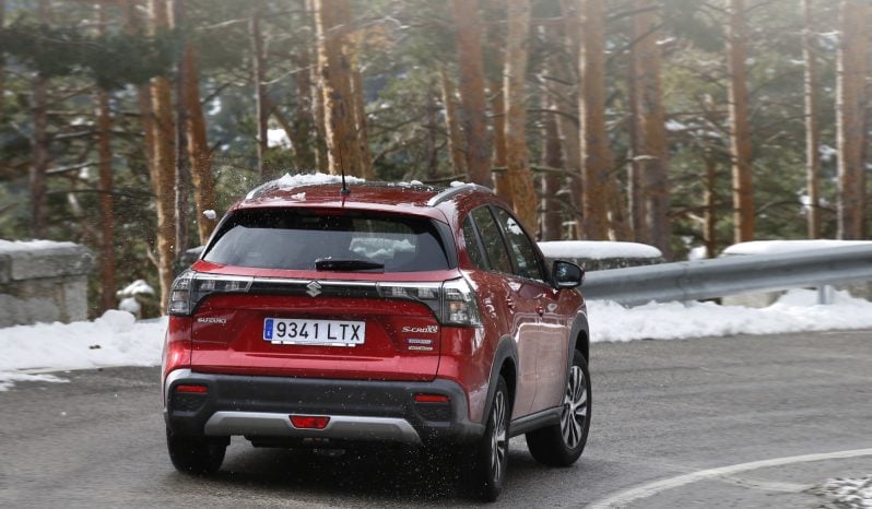 Suzuki S-Cross GLX lleno