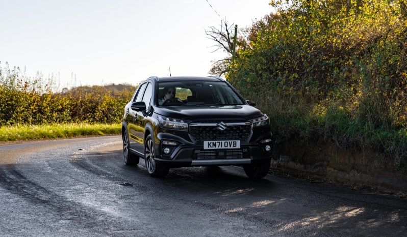 Suzuki S-Cross GLX lleno