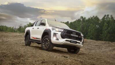 Toyota Hilux GR-Sport: Exterior