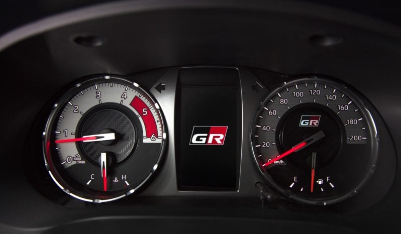 Toyota Hilux: GR-Sport lleno