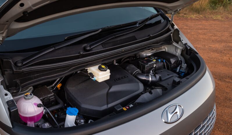 Hyundai Staria 11 Pasajeros lleno