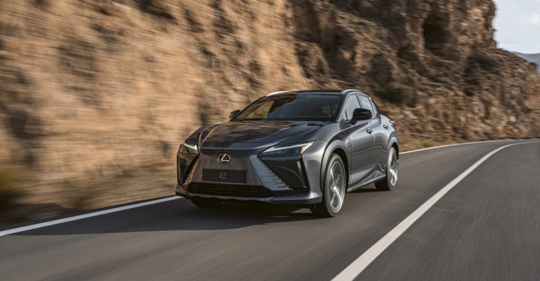 Lexus RZ 450e: Exterior