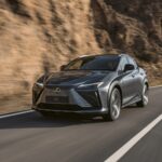 Lexus RZ 450e: Exterior