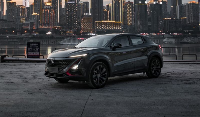 Changan UNI-T lleno