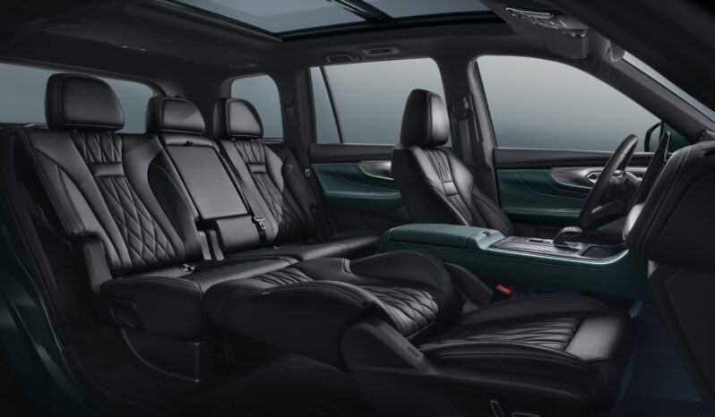 GAC GS8: GL lleno