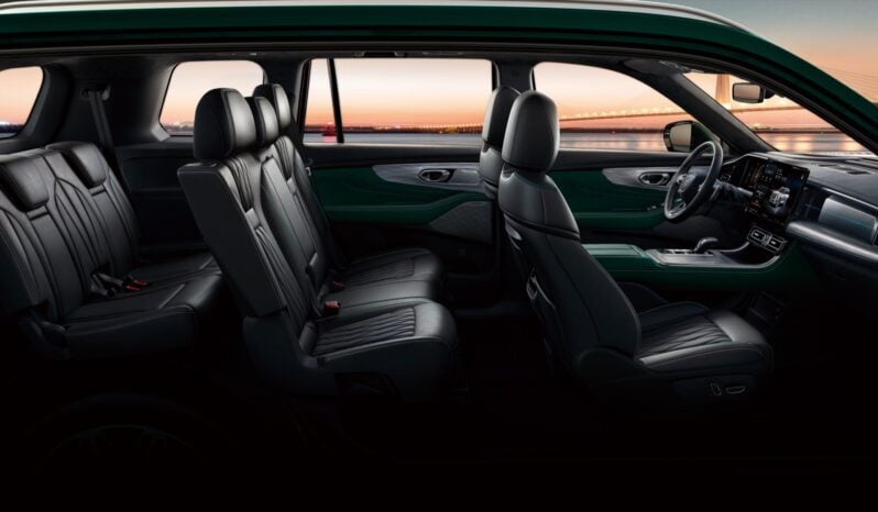 GAC GS8: GL lleno
