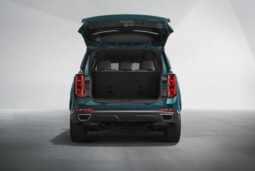 GAC GS8: GL lleno