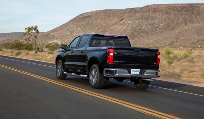 Chevrolet Silverado RST lleno