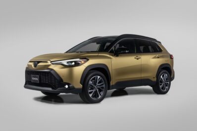 Toyota Corolla Cross Híbrido XSE: Exterior